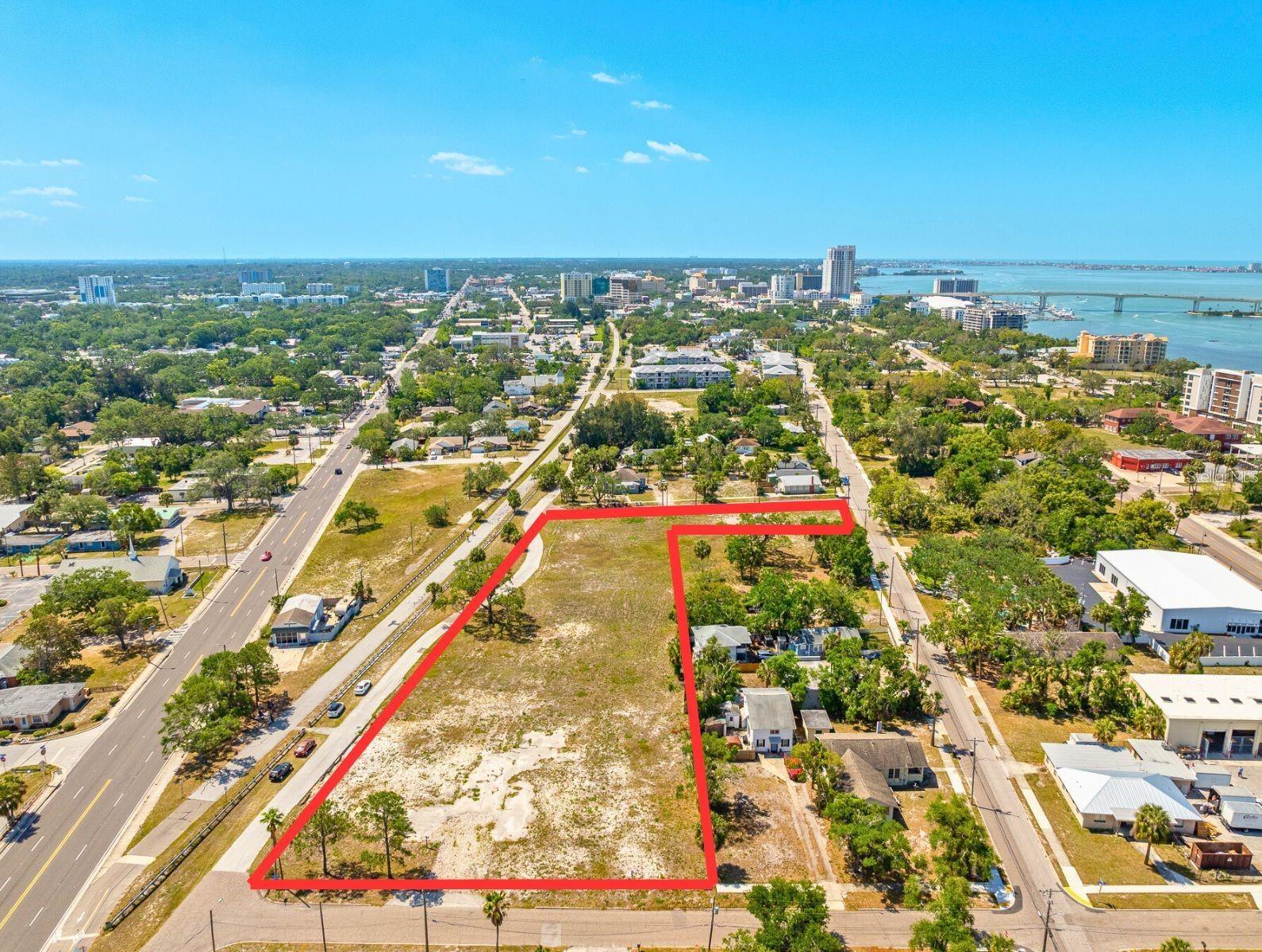 611 PALM BLUFF ST, CLEARWATER, FL, 33755