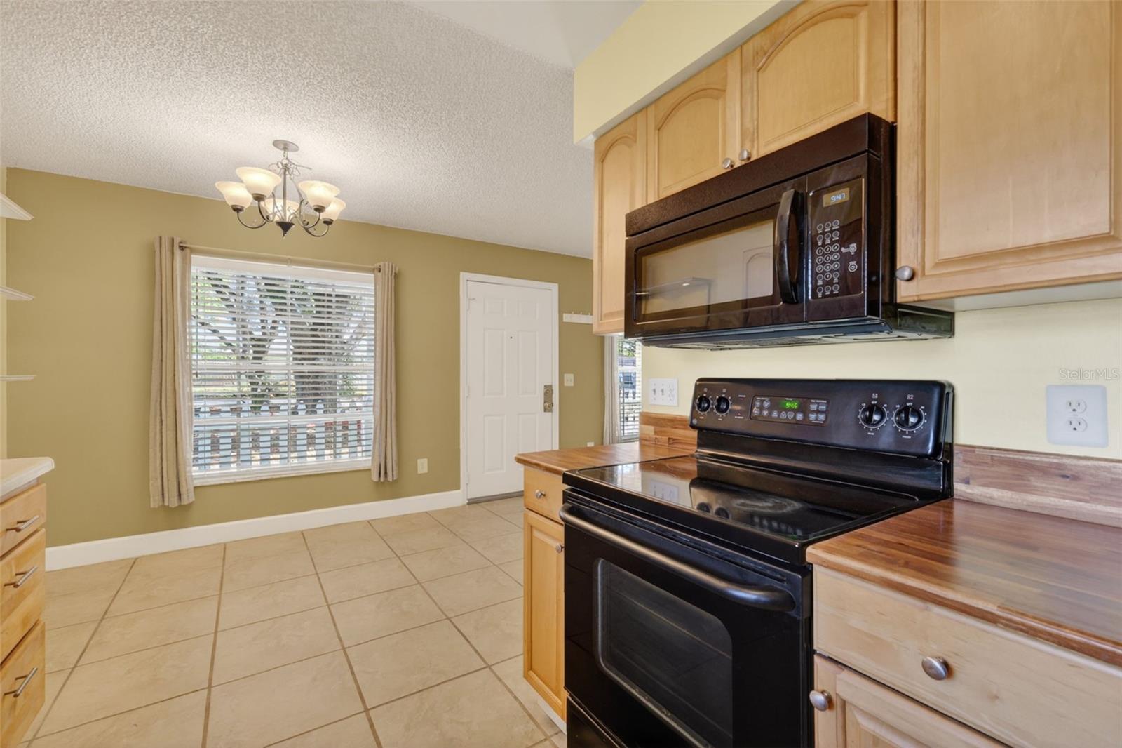 610 PALMETTO DR, MASCOTTE, FL, 34753