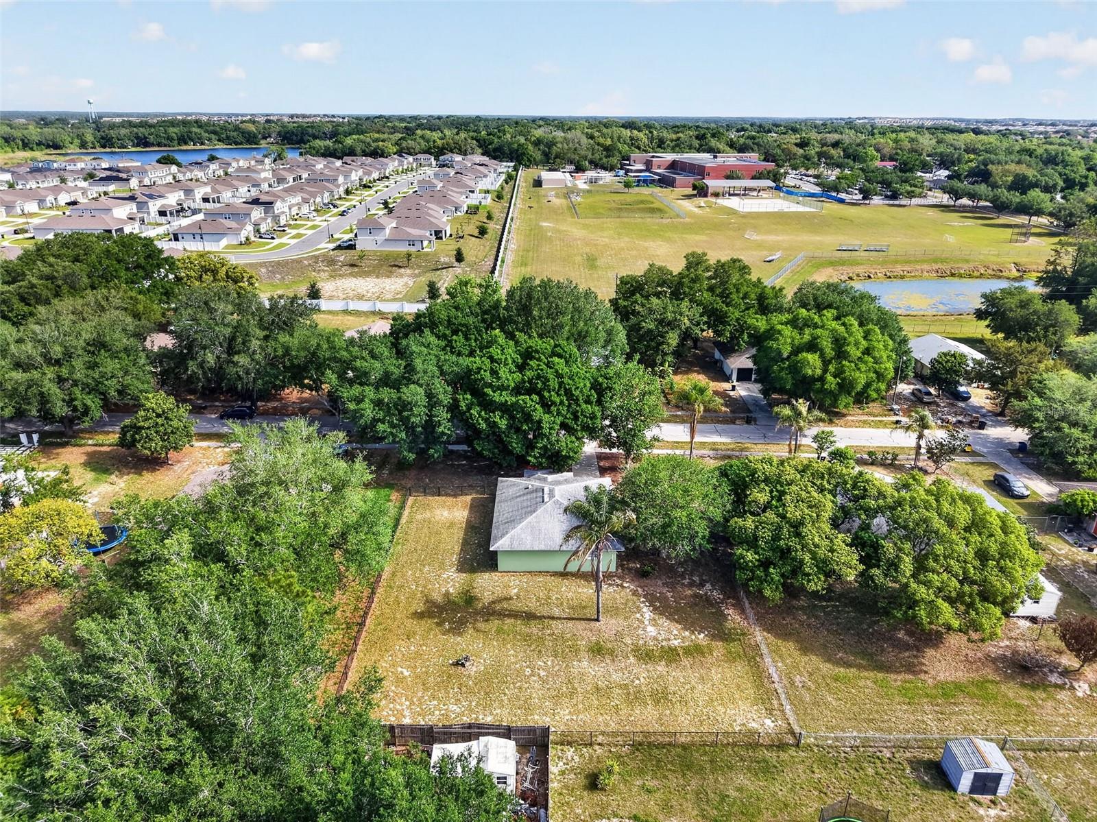 610 PALMETTO DR, MASCOTTE, FL, 34753