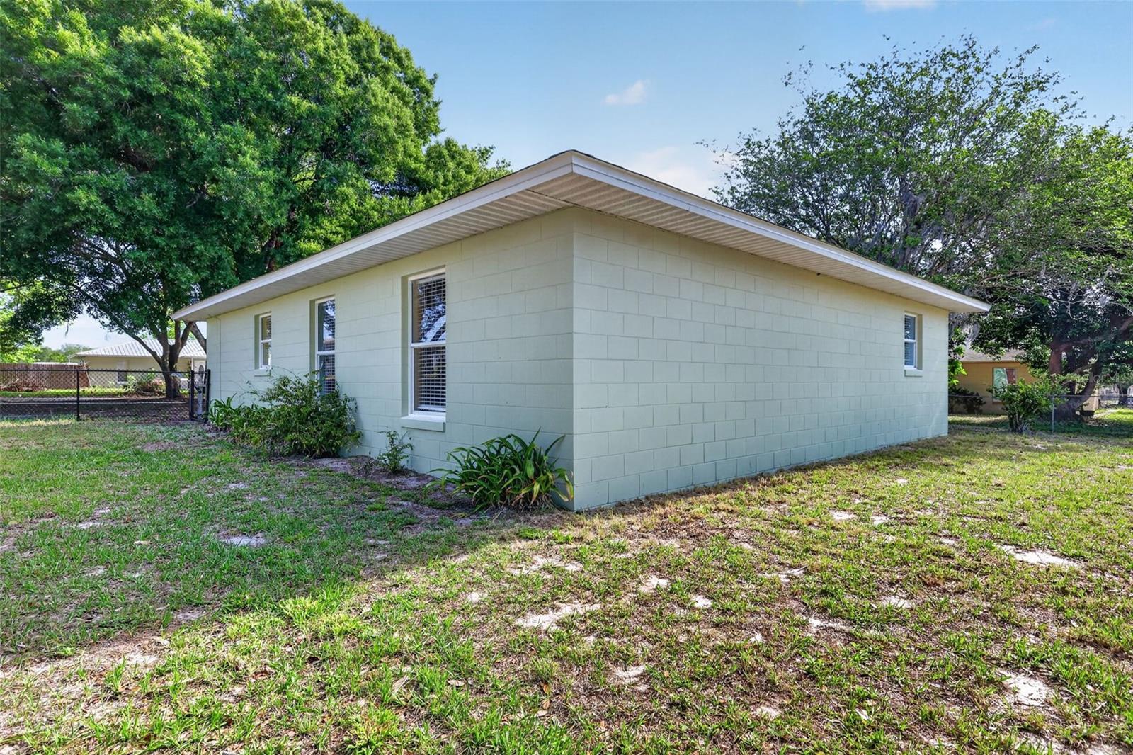 610 PALMETTO DR, MASCOTTE, FL, 34753