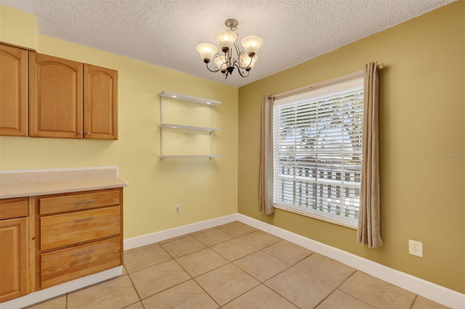 610 PALMETTO DR, MASCOTTE, FL, 34753