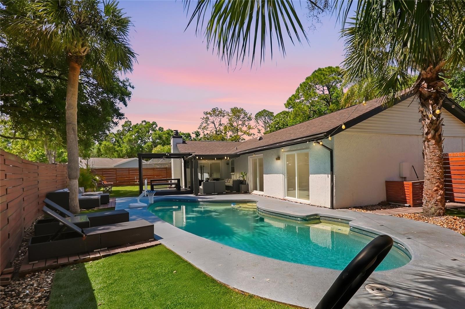 4606 BUCKEYE RD, TAMPA, FL, 33624