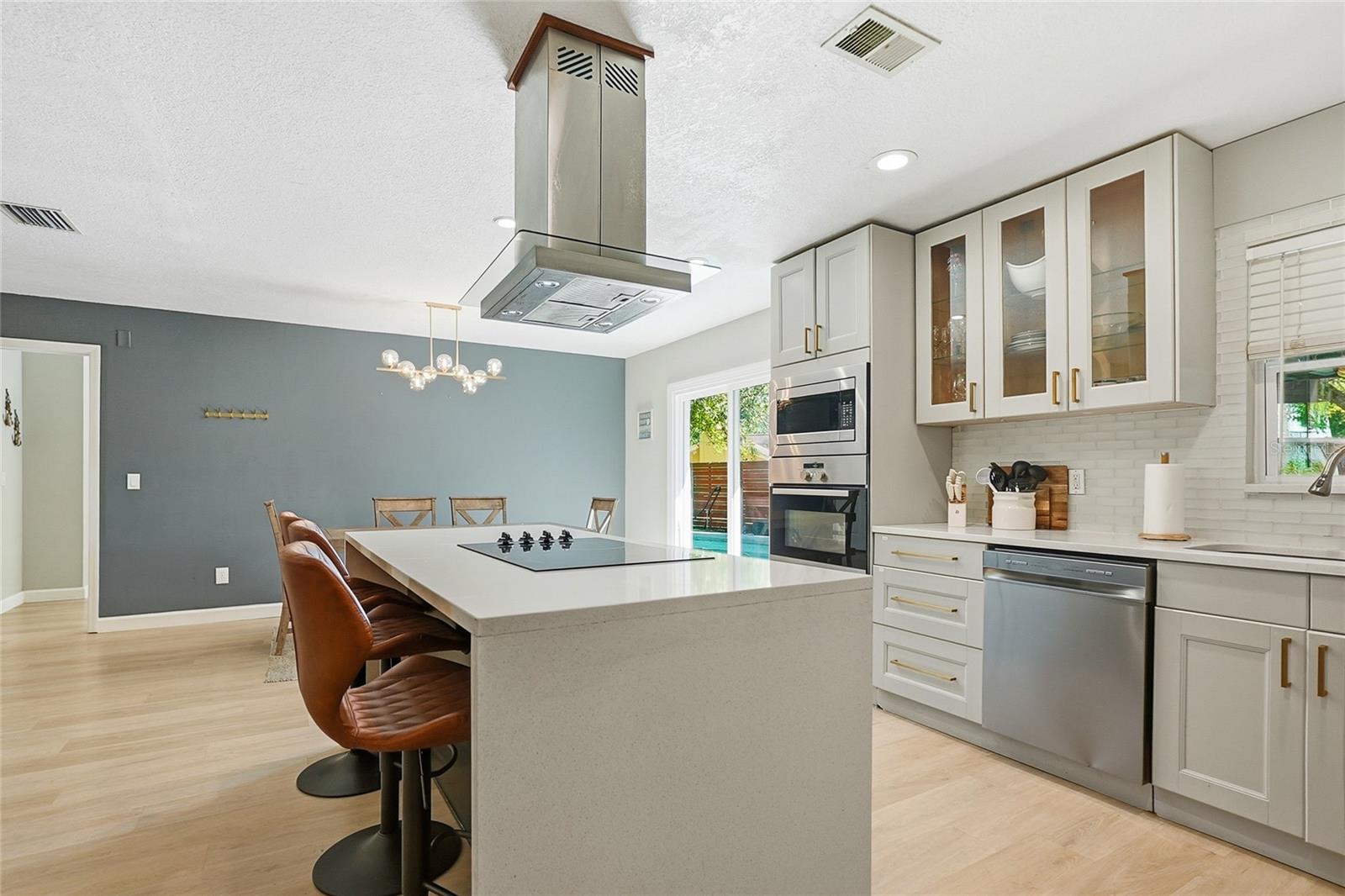4606 BUCKEYE RD, TAMPA, FL, 33624