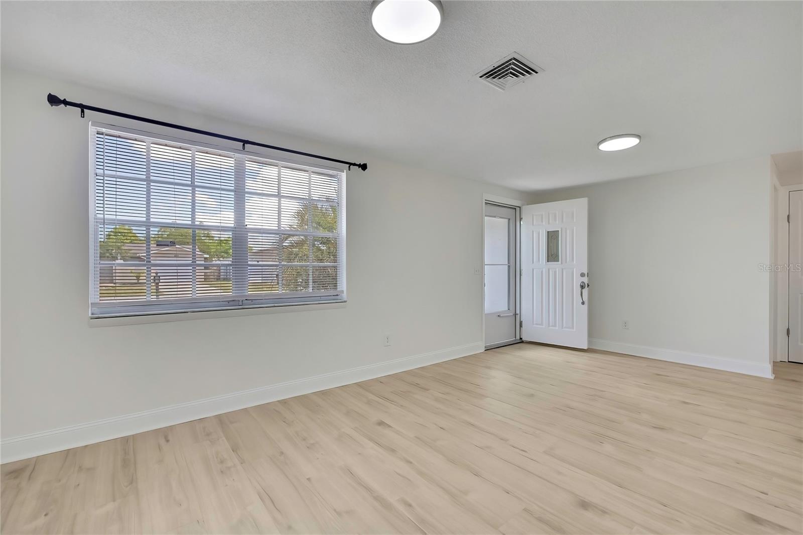 6214 WESTPORT DR, PORT RICHEY, FL, 34668
