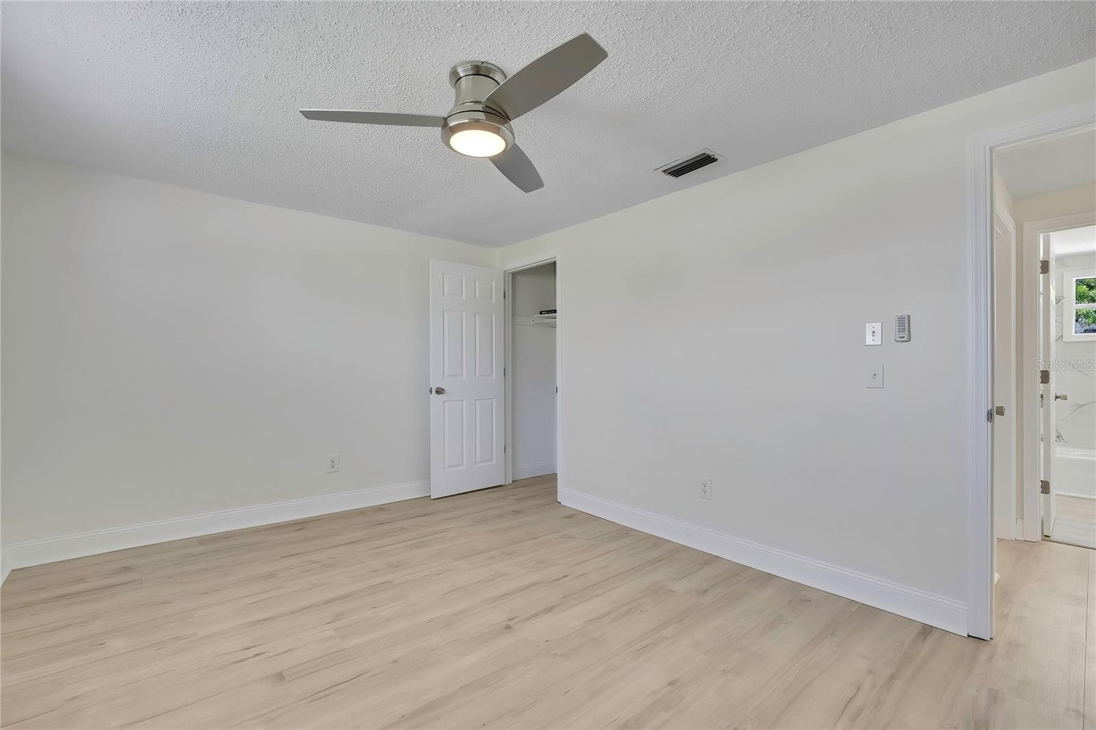 6214 WESTPORT DR, PORT RICHEY, FL, 34668