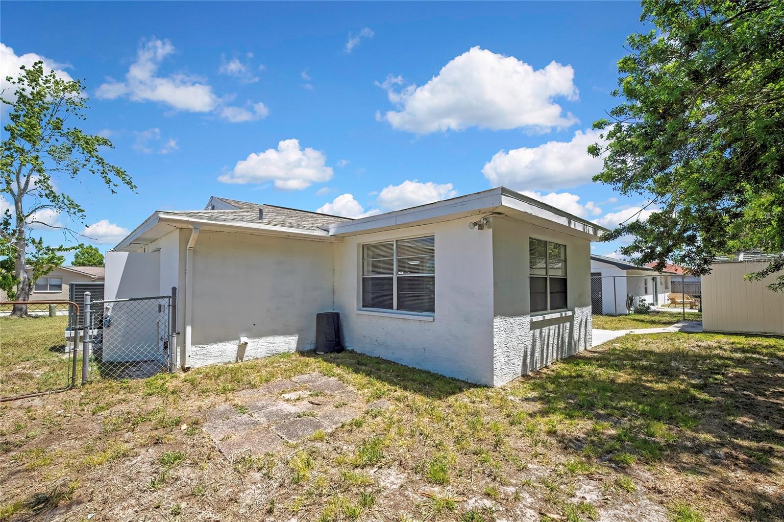 6214 WESTPORT DR, PORT RICHEY, FL, 34668