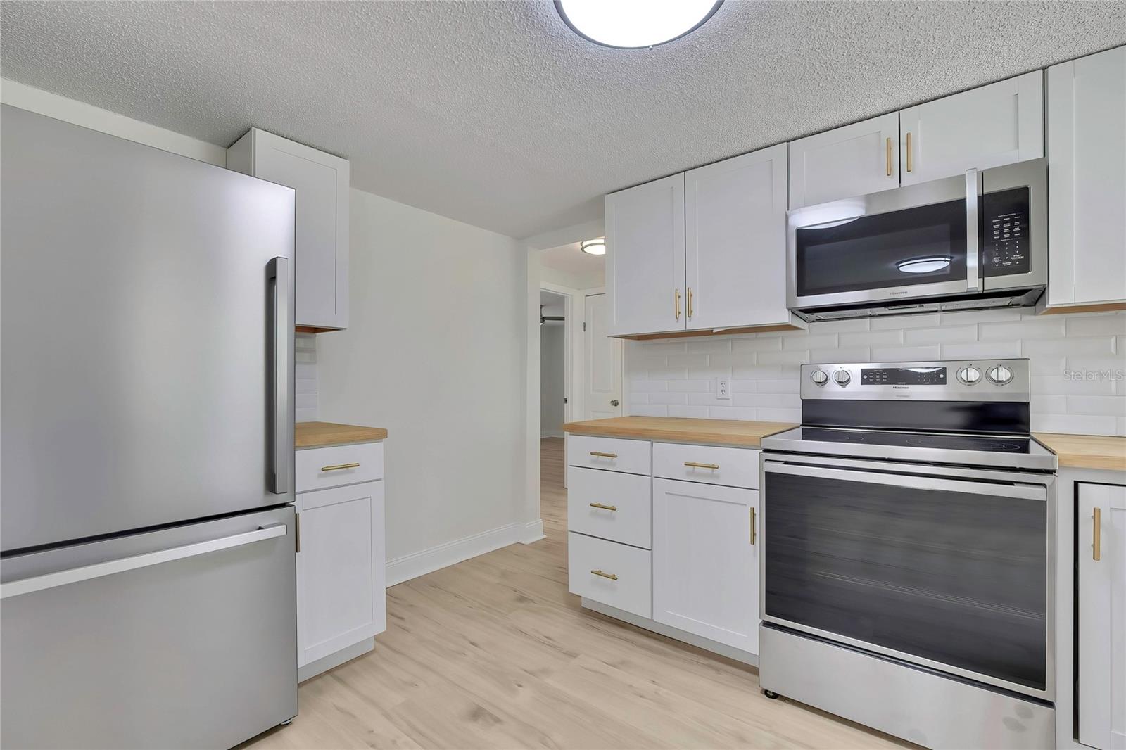 6214 WESTPORT DR, PORT RICHEY, FL, 34668