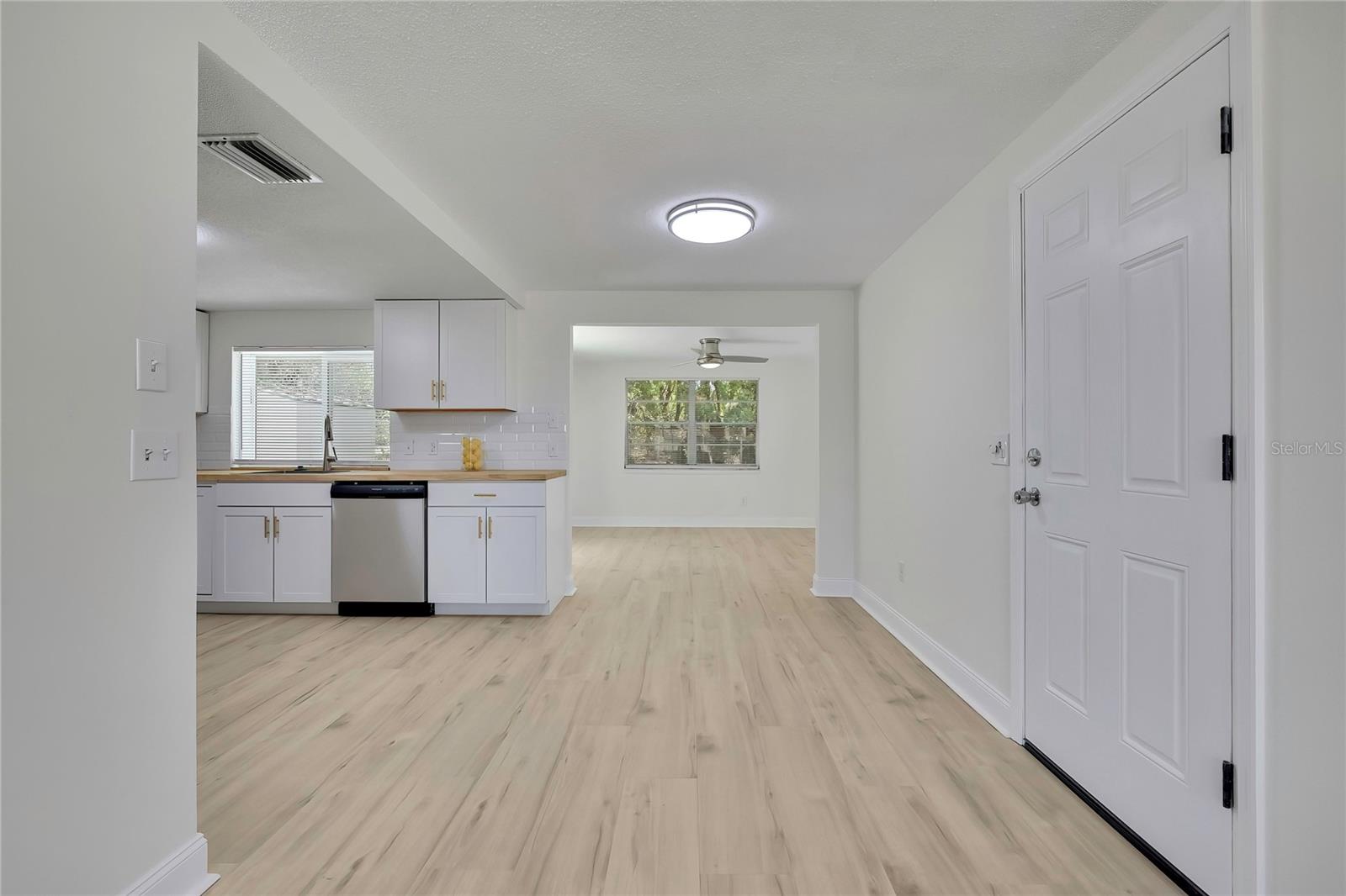 6214 WESTPORT DR, PORT RICHEY, FL, 34668