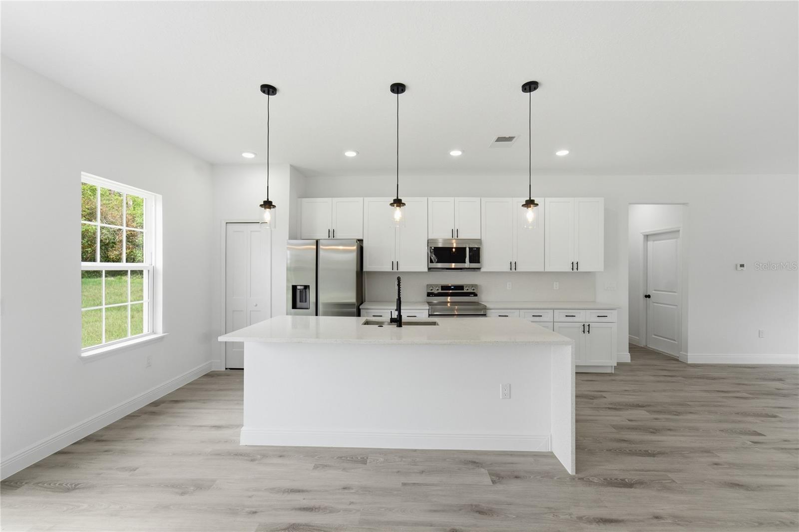 16390 SW 27TH TERRACE RD, OCALA, FL, 34473