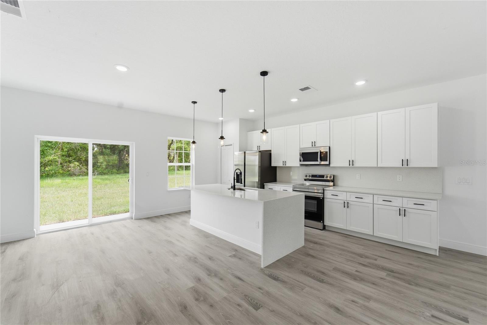 16390 SW 27TH TERRACE RD, OCALA, FL, 34473