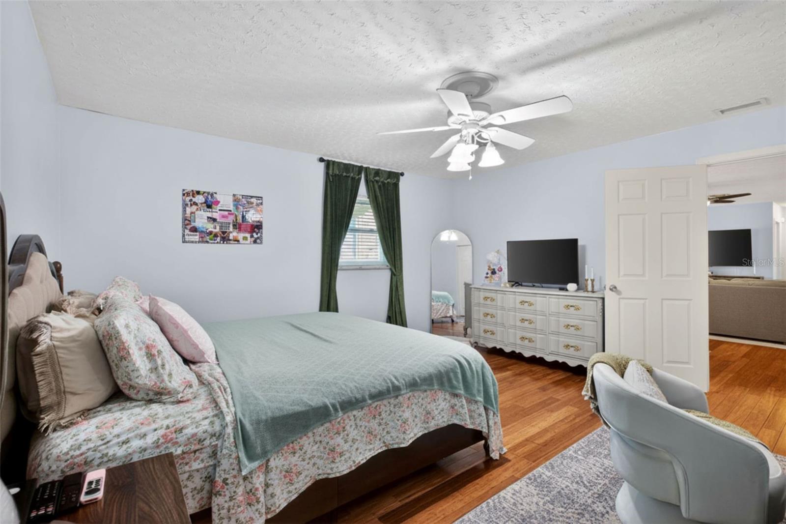 4536 SIMMONS RD, ORLANDO, FL, 32812