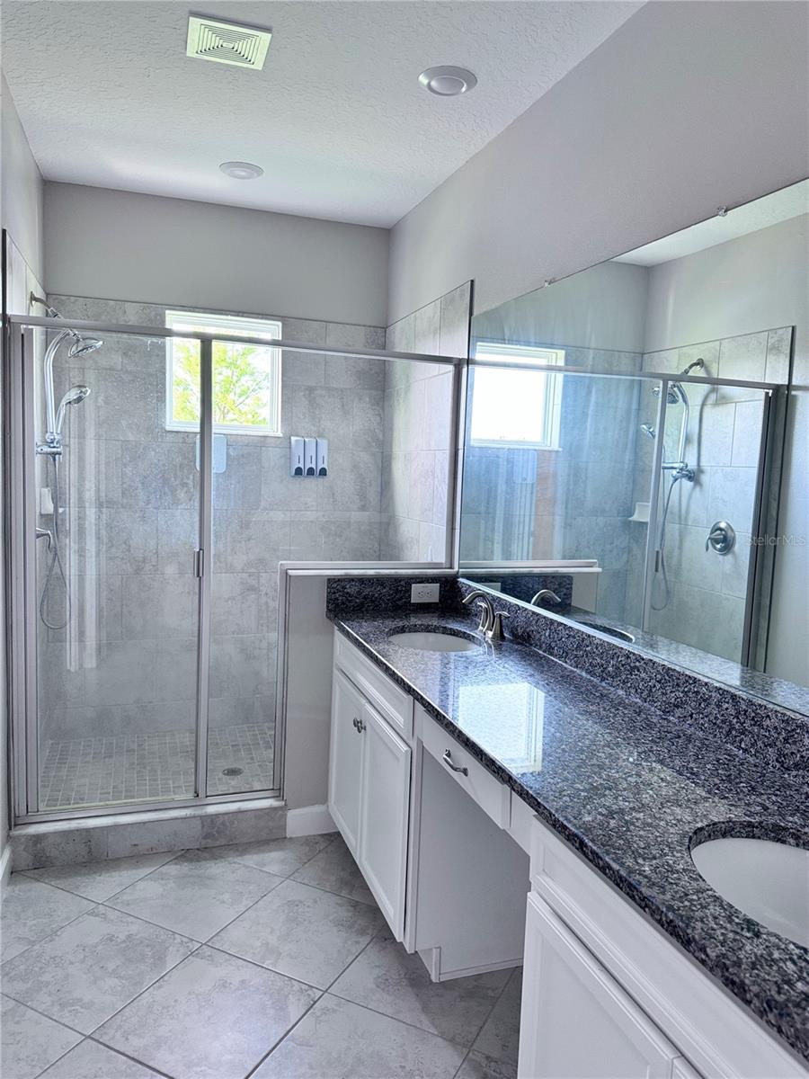 18741 NOBLE CASPIAN DR, LUTZ, FL, 33558