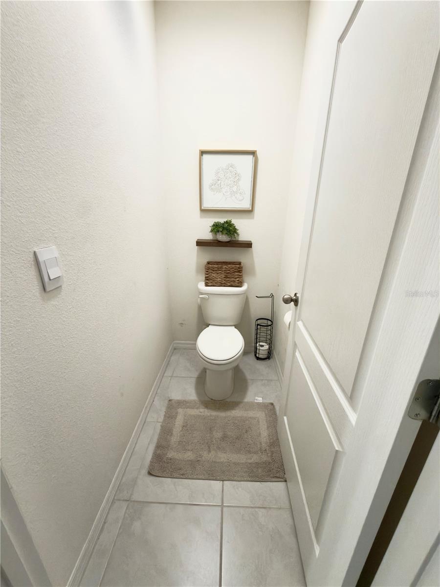 512 LILY LN, DAVENPORT, FL, 33837