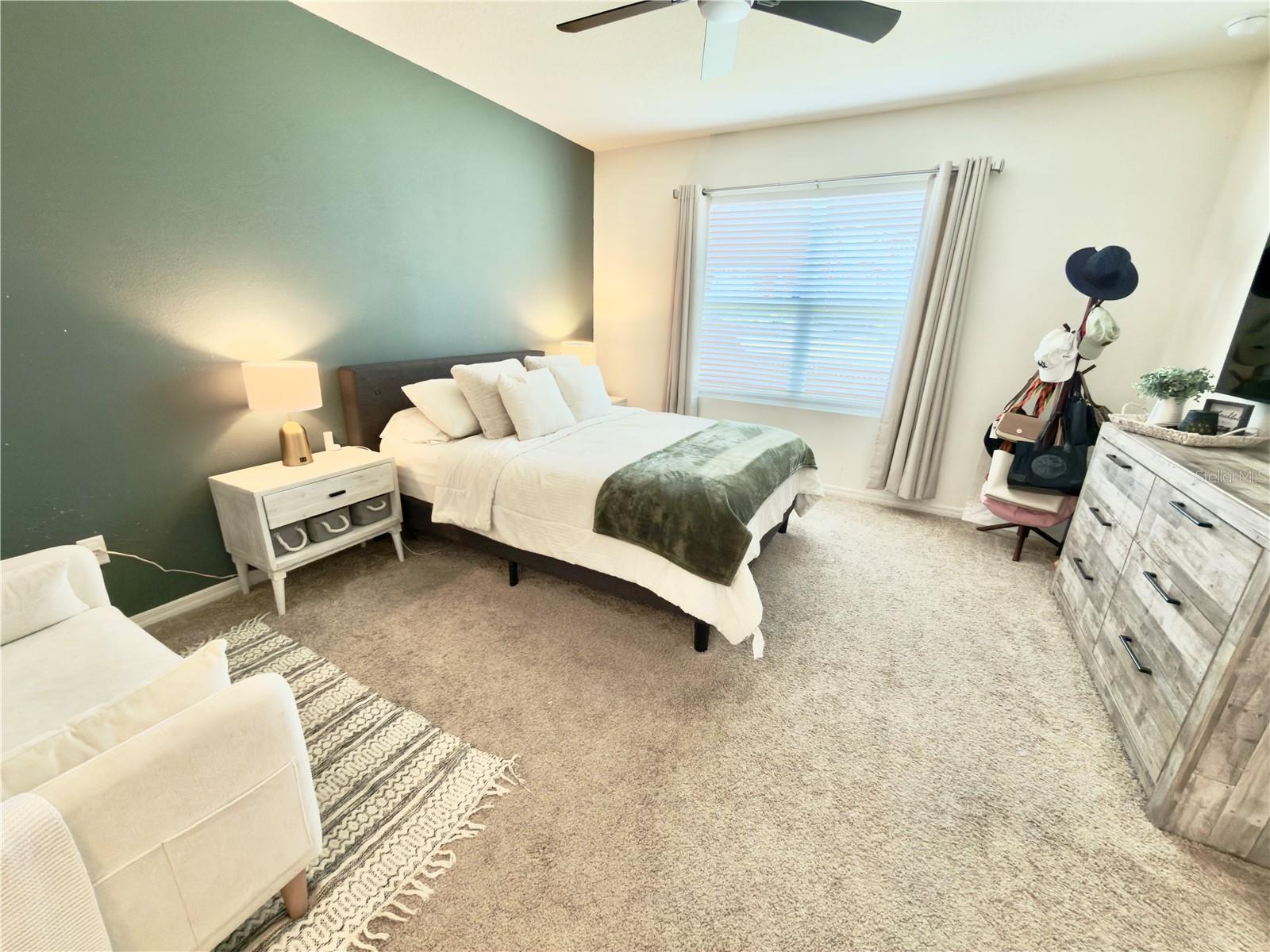 512 LILY LN, DAVENPORT, FL, 33837