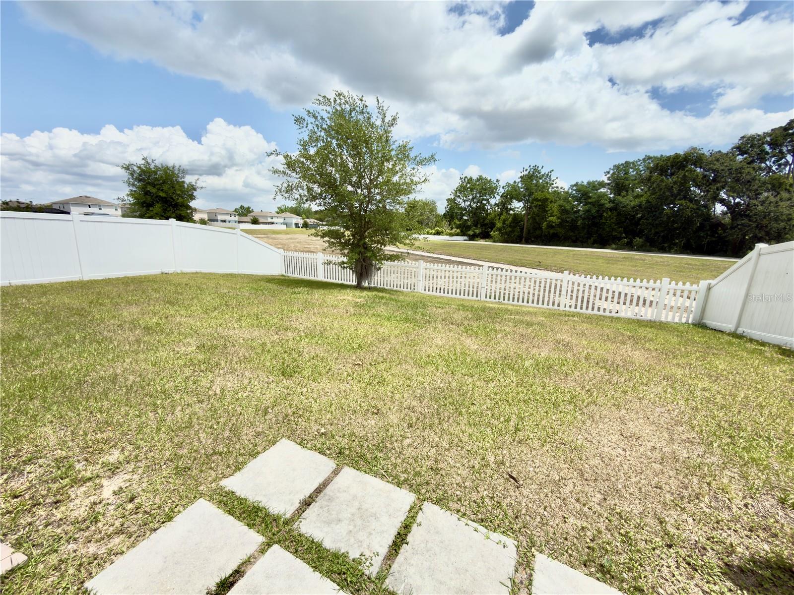 512 LILY LN, DAVENPORT, FL, 33837