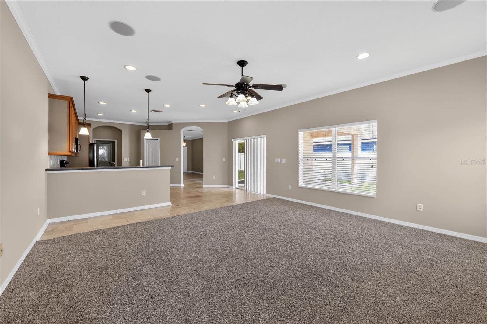 1833 MIRA LAGO CIR, RUSKIN, FL, 33570