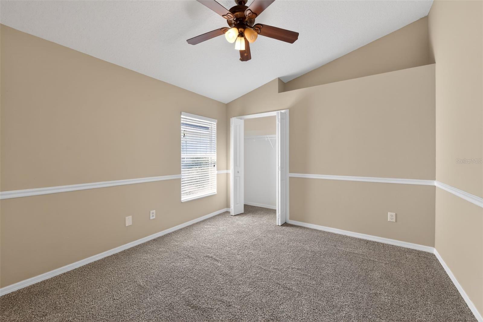 1833 MIRA LAGO CIR, RUSKIN, FL, 33570