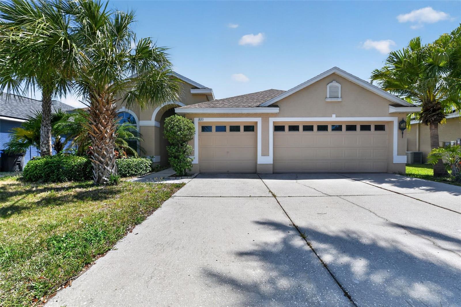 1833 MIRA LAGO CIR, RUSKIN, FL, 33570
