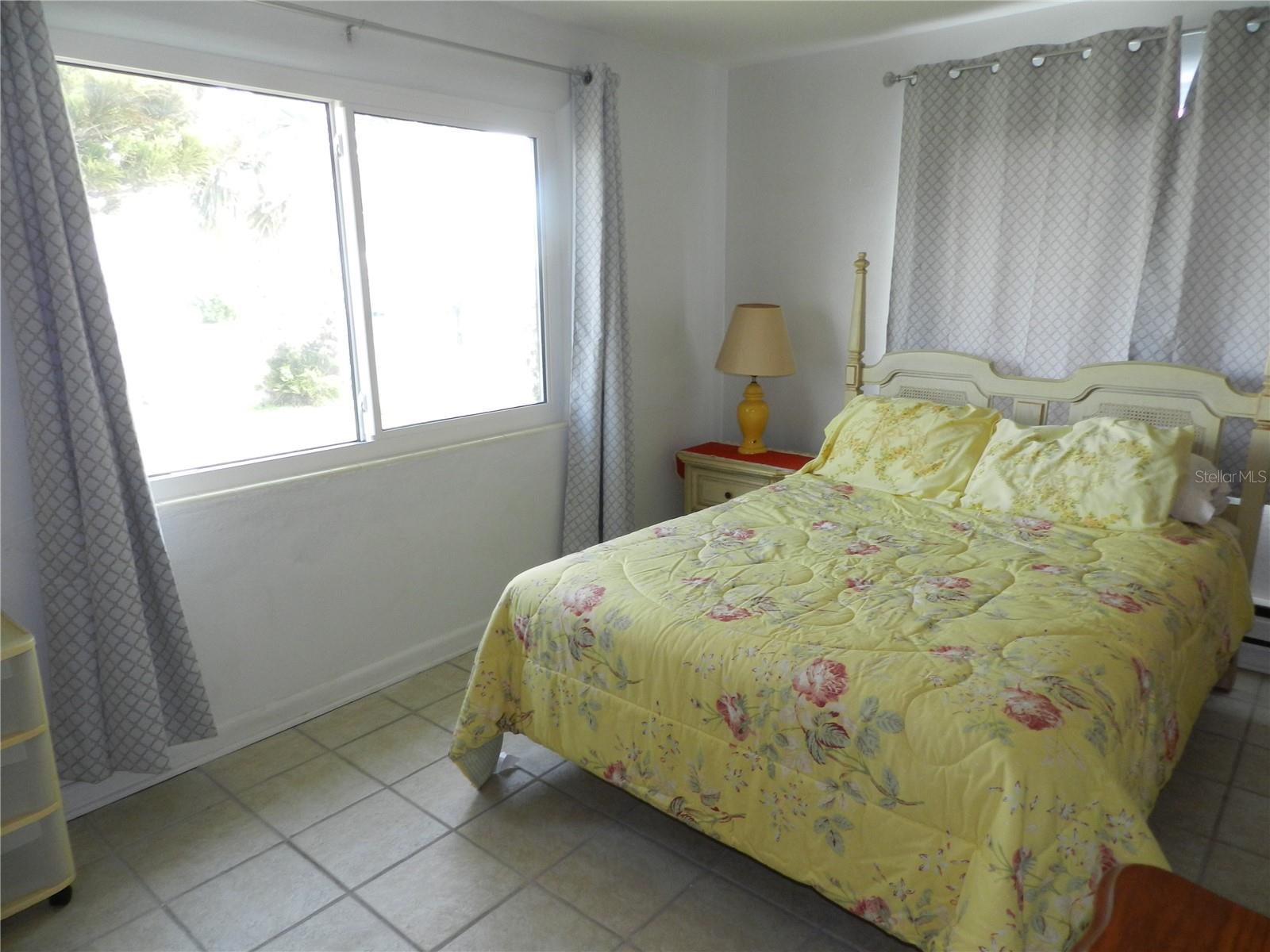 805 OCEAN AVE, NEW SMYRNA BEACH, FL, 32169