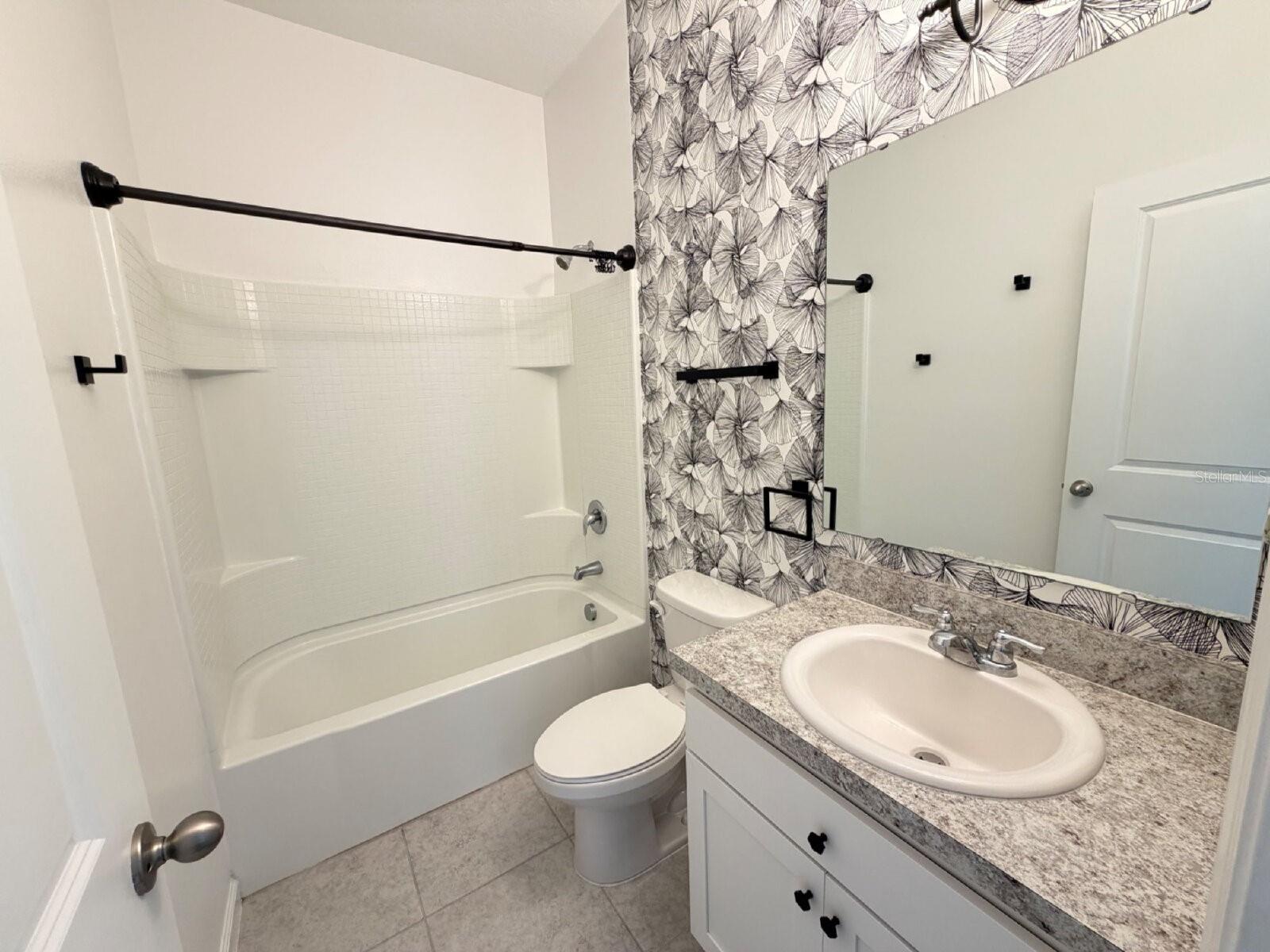 2021 HEMINGWAY CIR, GROVELAND, FL, 34736