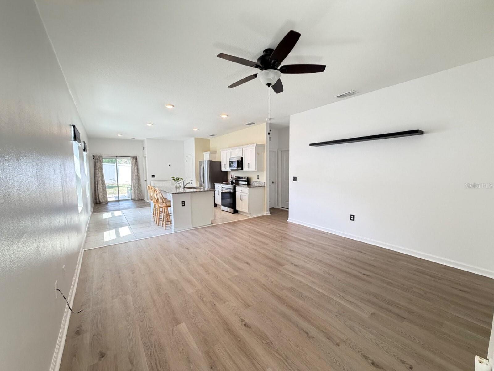 2021 HEMINGWAY CIR, GROVELAND, FL, 34736