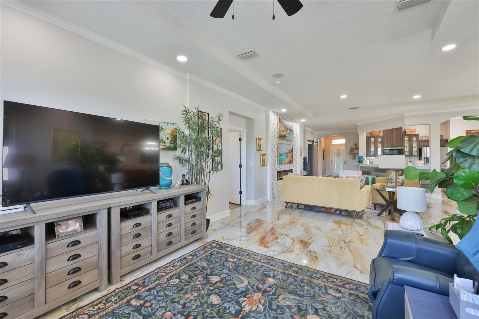 828 REGAL MANOR WAY, SUN CITY CENTER, FL, 33573