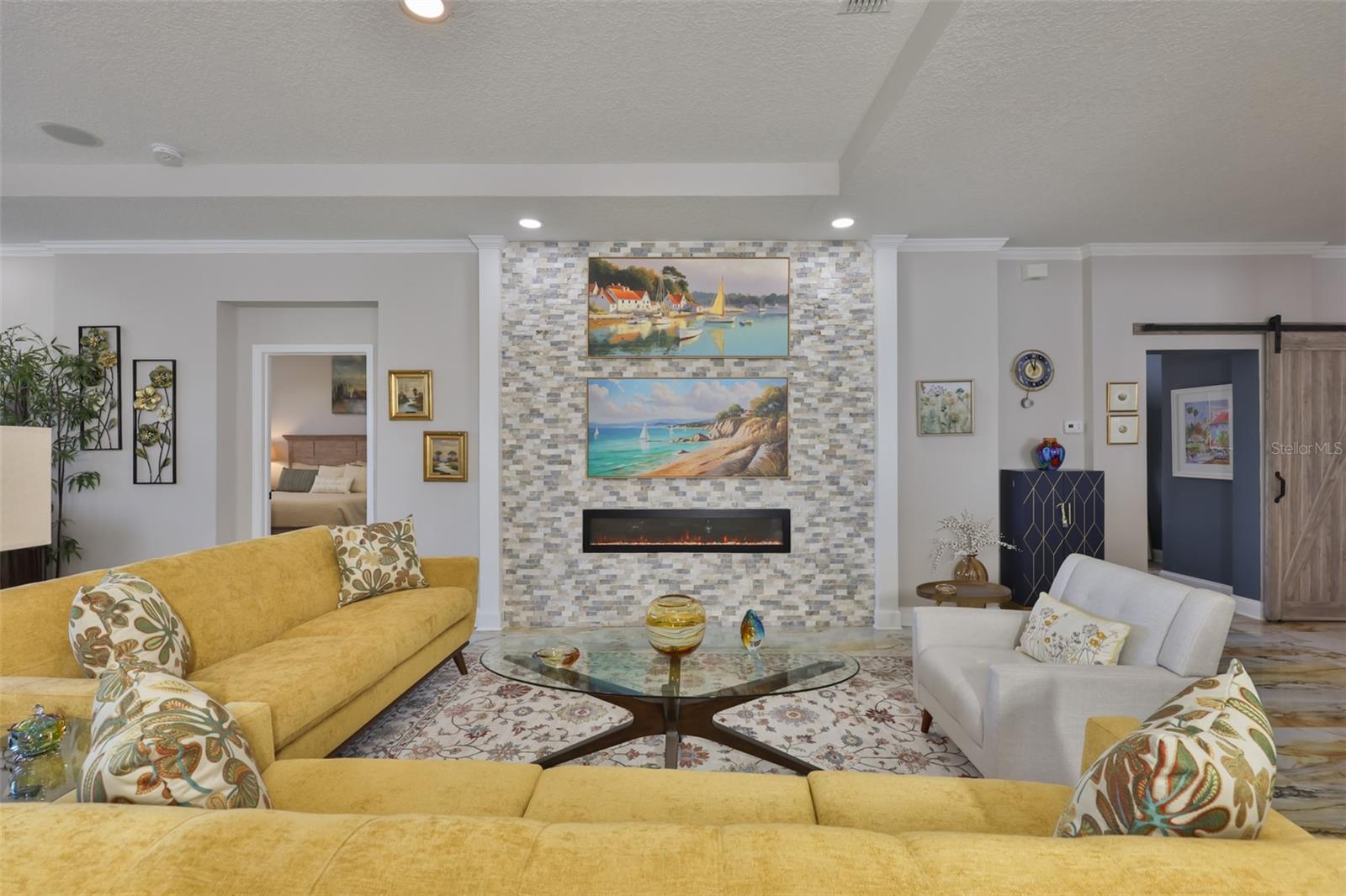 828 REGAL MANOR WAY, SUN CITY CENTER, FL, 33573