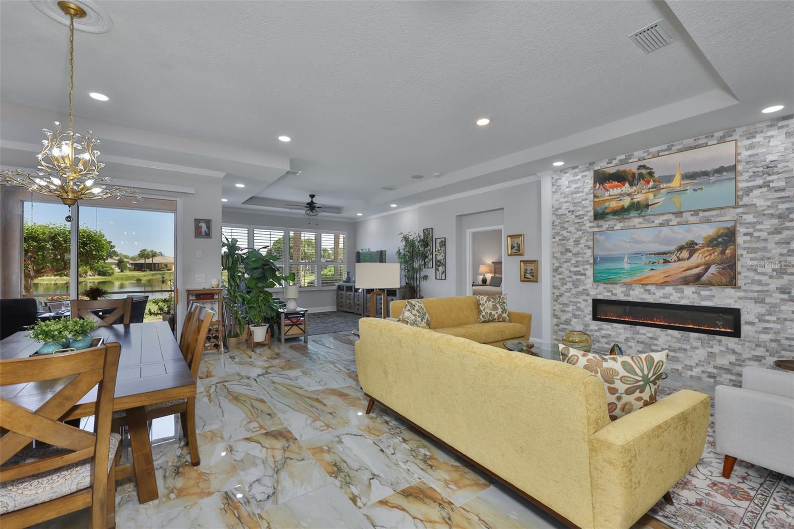 828 REGAL MANOR WAY, SUN CITY CENTER, FL, 33573