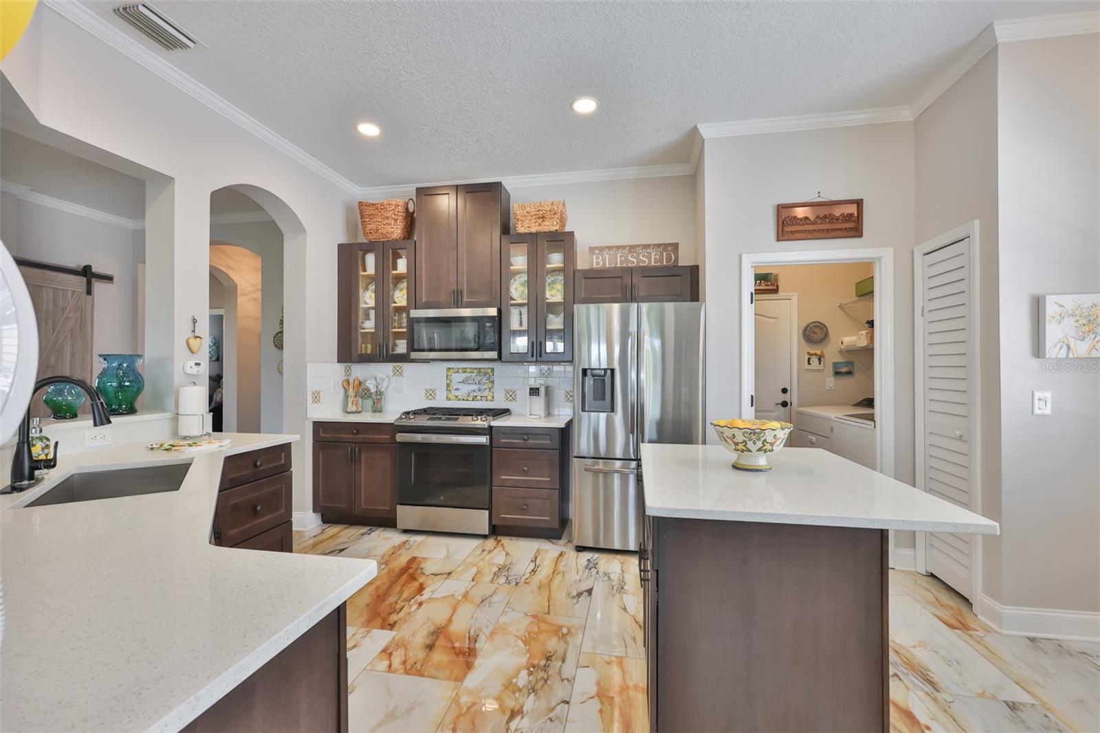 828 REGAL MANOR WAY, SUN CITY CENTER, FL, 33573