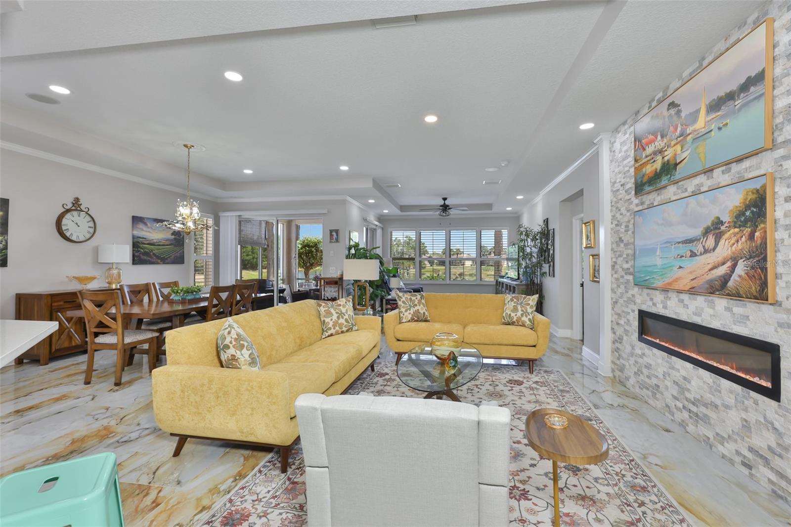 828 REGAL MANOR WAY, SUN CITY CENTER, FL, 33573