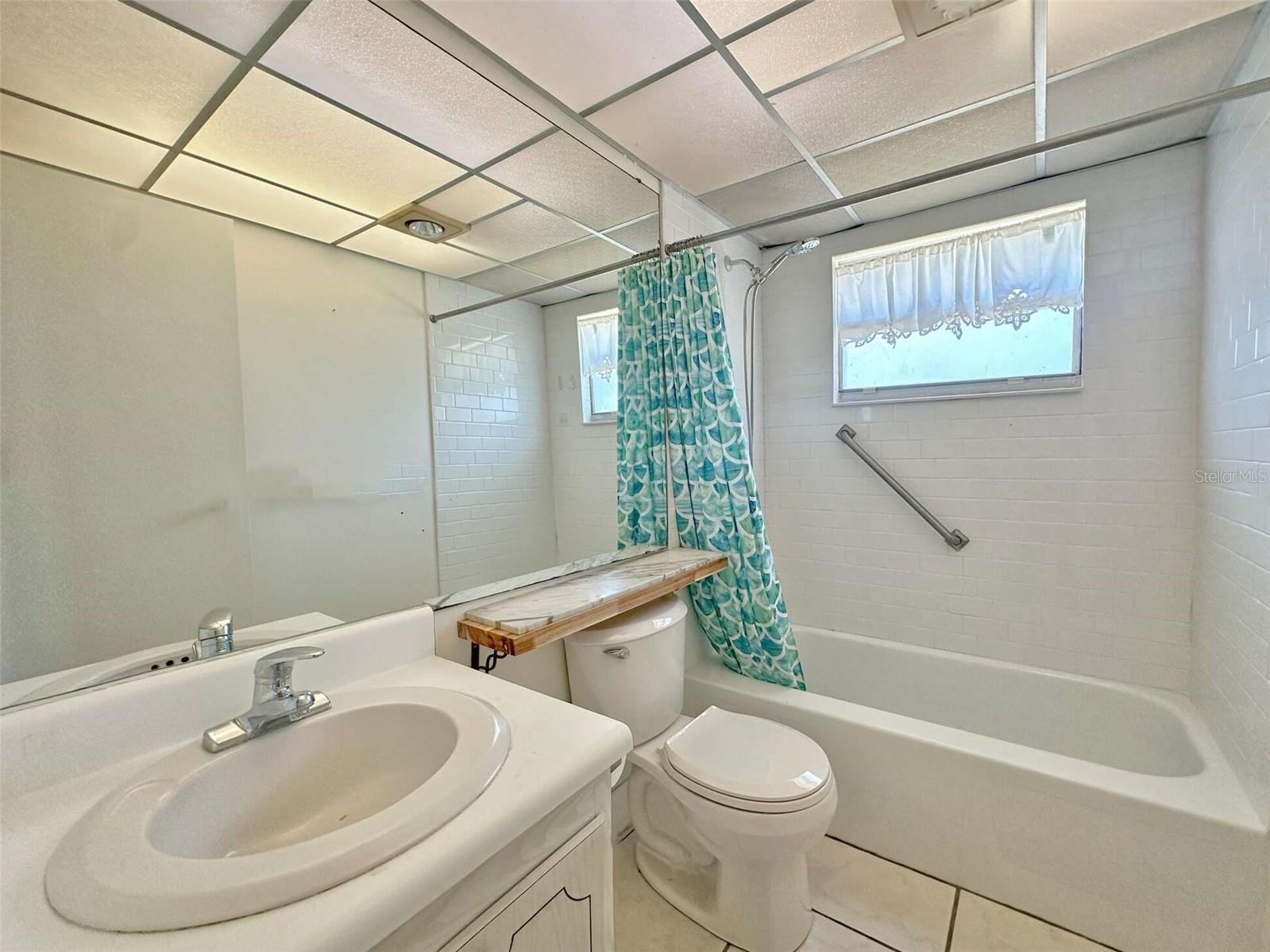 101 CAMBRIDGE TRL #196, SUN CITY CENTER, FL, 33573