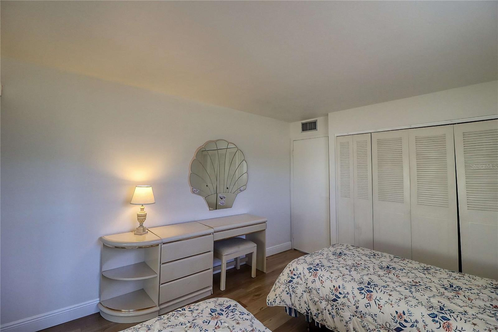 101 CAMBRIDGE TRL #196, SUN CITY CENTER, FL, 33573