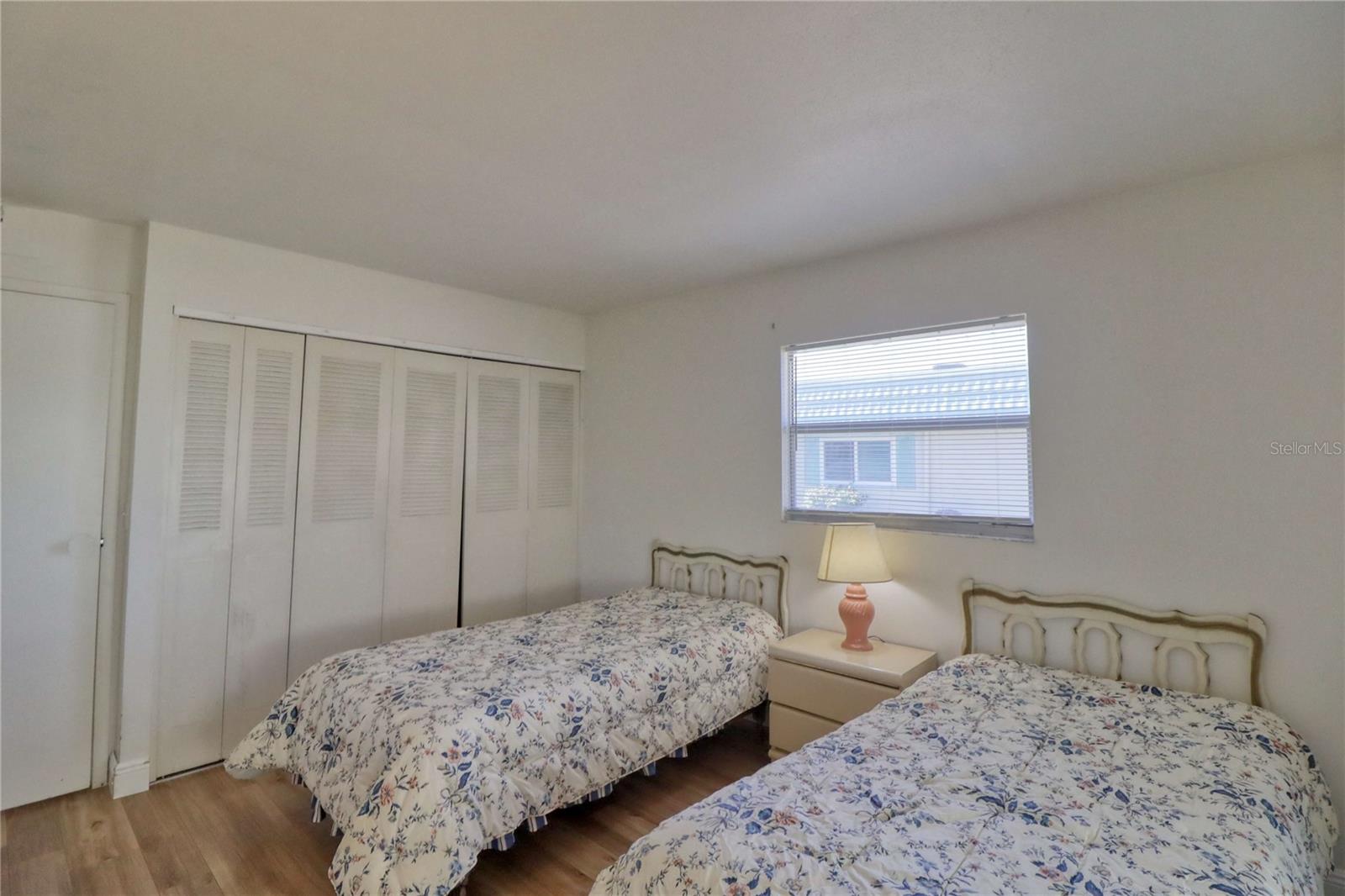 101 CAMBRIDGE TRL #196, SUN CITY CENTER, FL, 33573