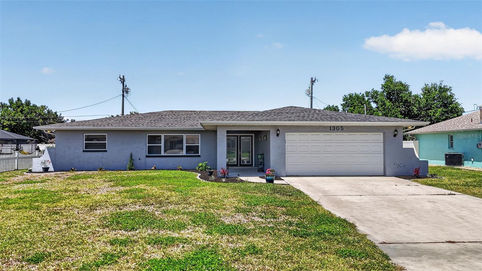 1305 SE 37TH TER, CAPE CORAL, FL, 33904