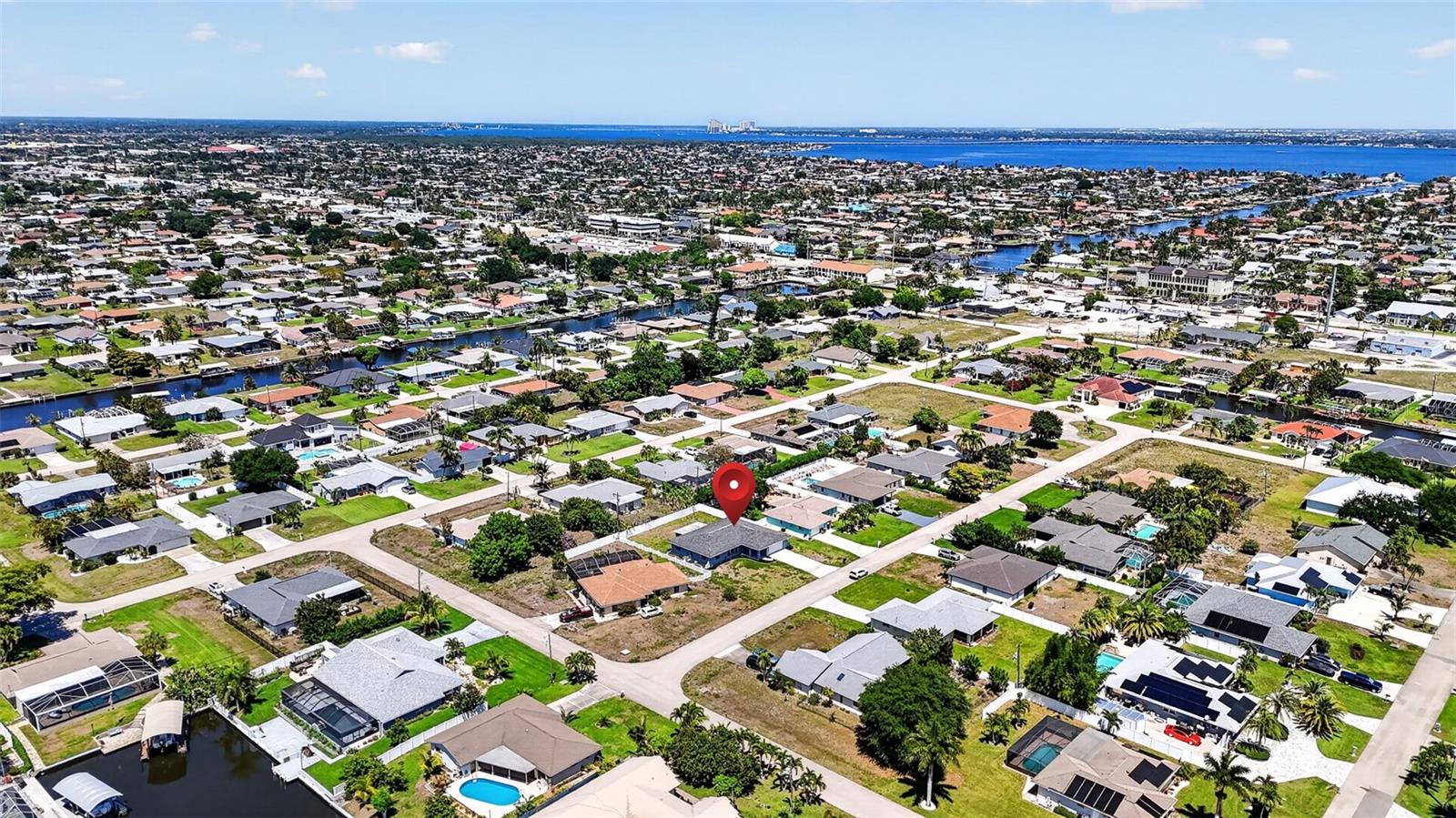 1305 SE 37TH TER, CAPE CORAL, FL, 33904