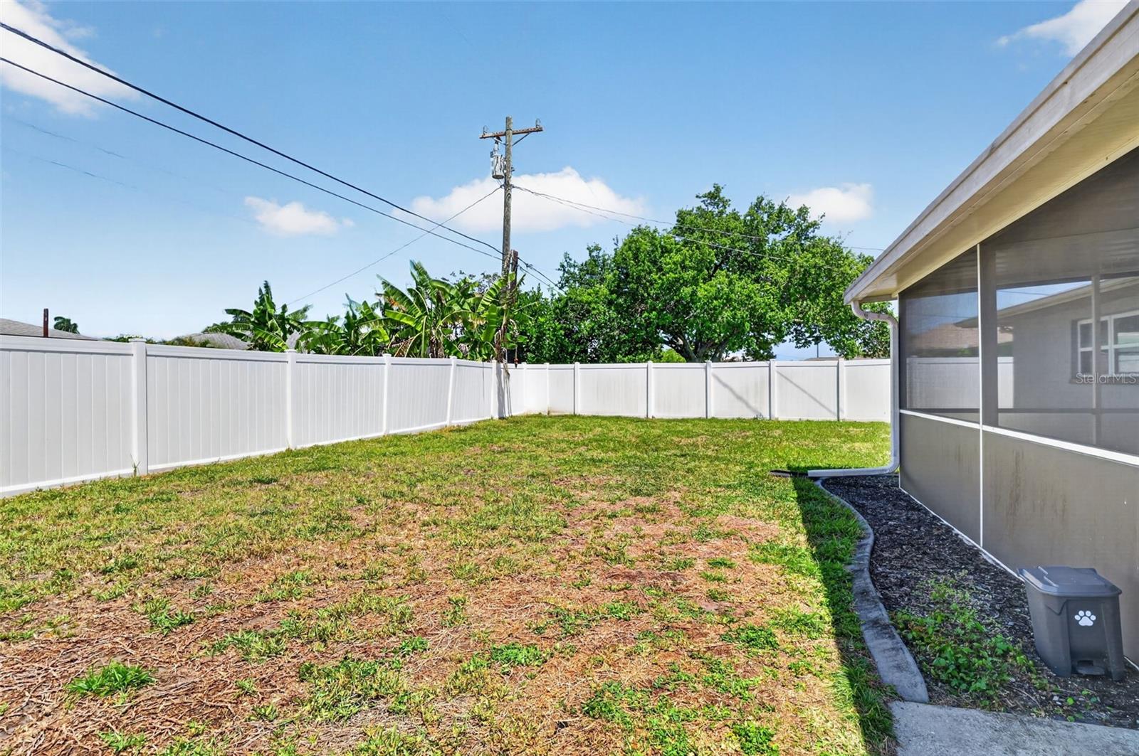 1305 SE 37TH TER, CAPE CORAL, FL, 33904