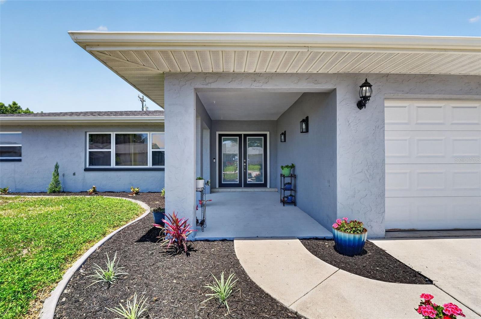 1305 SE 37TH TER, CAPE CORAL, FL, 33904