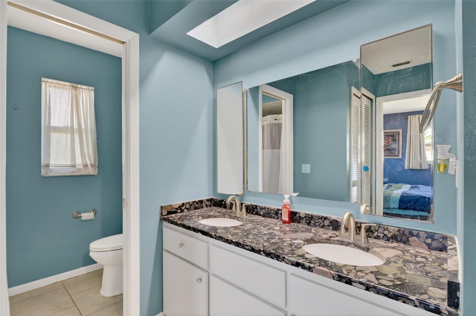 1305 SE 37TH TER, CAPE CORAL, FL, 33904