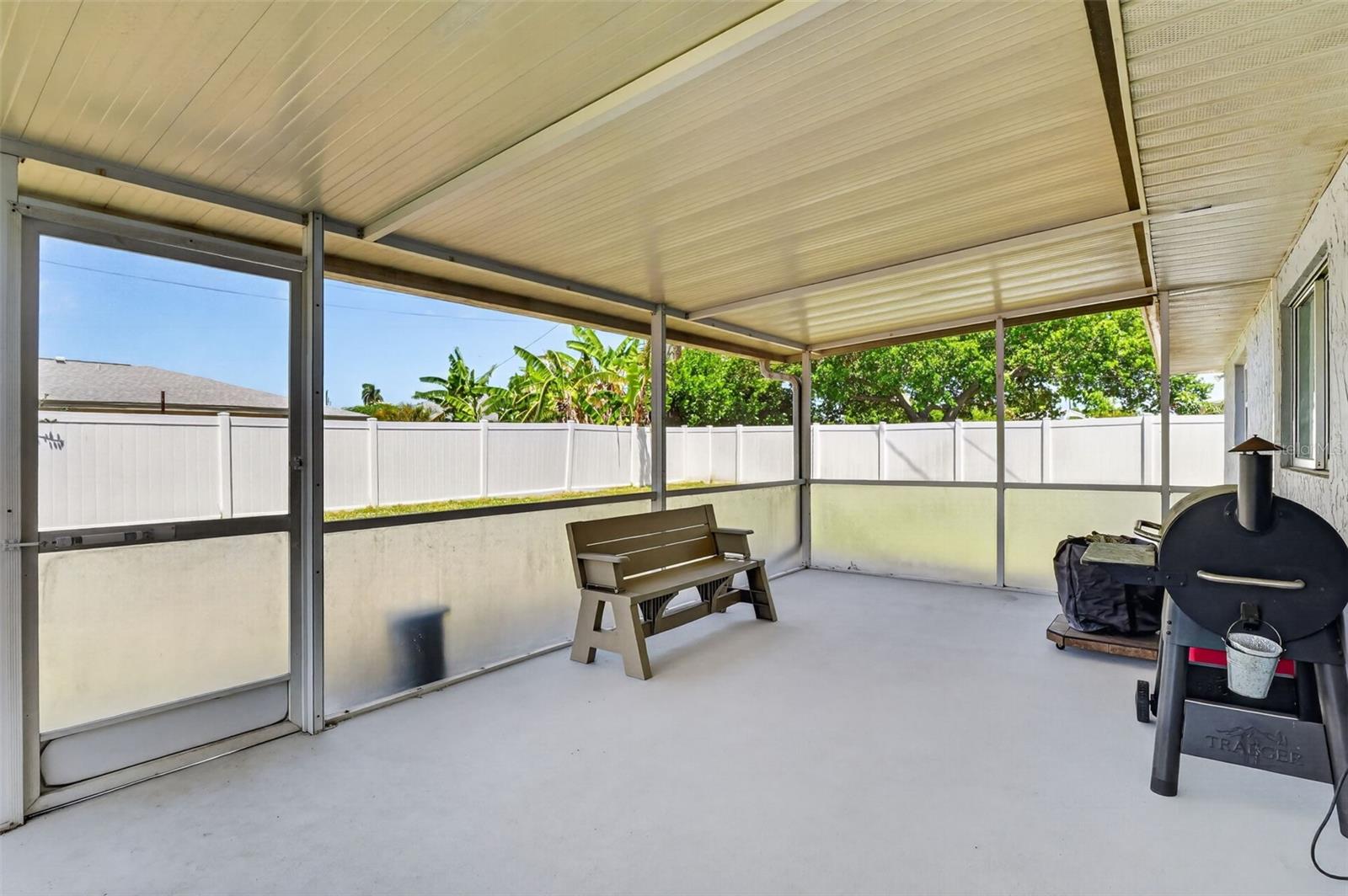 1305 SE 37TH TER, CAPE CORAL, FL, 33904