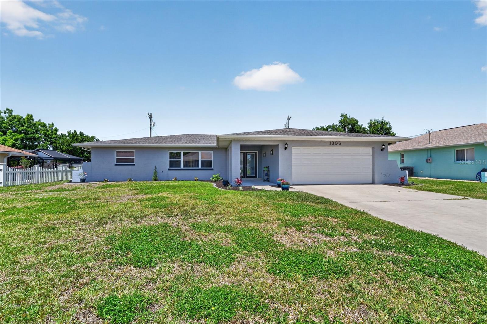 1305 SE 37TH TER, CAPE CORAL, FL, 33904