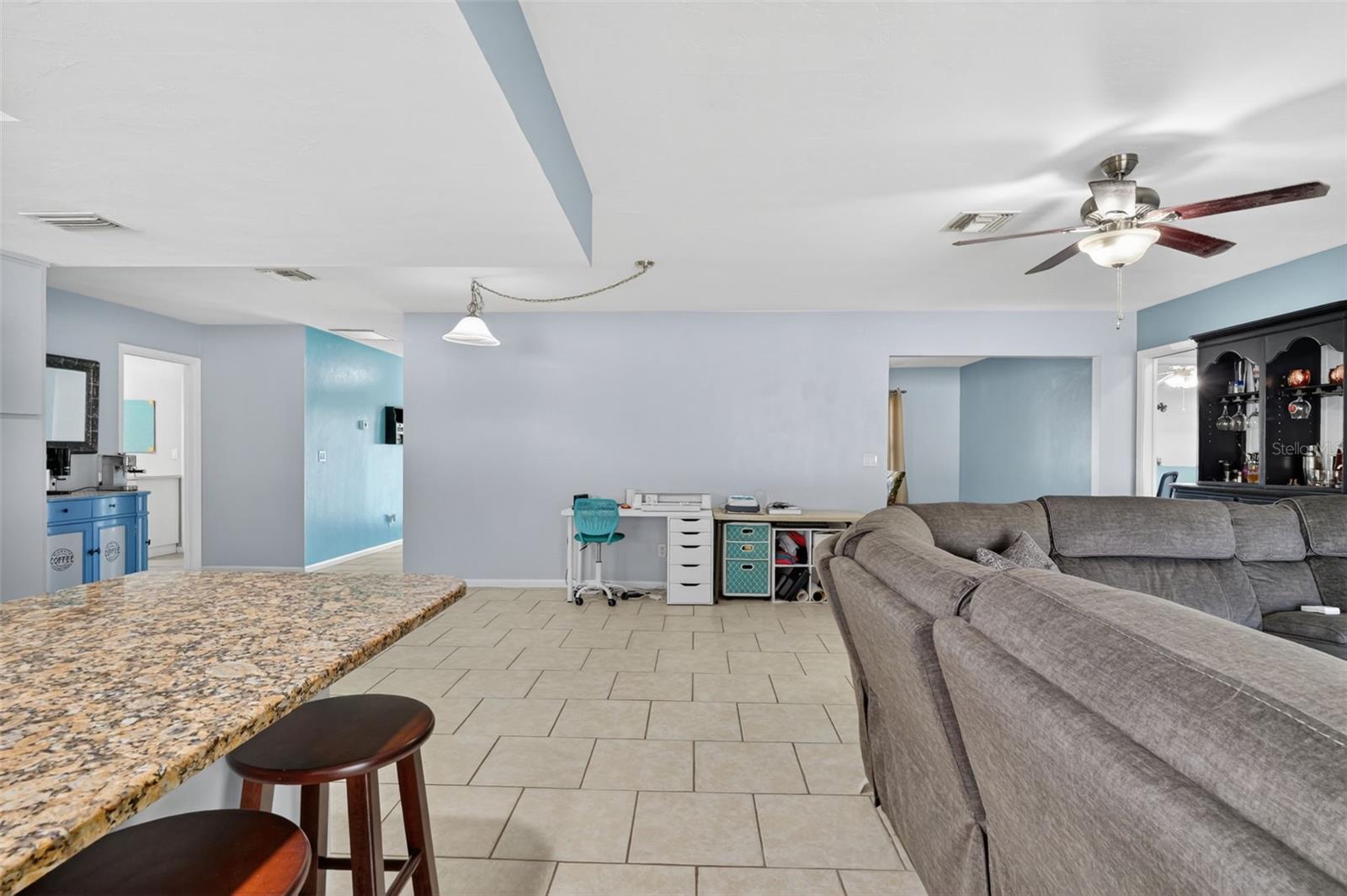 1305 SE 37TH TER, CAPE CORAL, FL, 33904