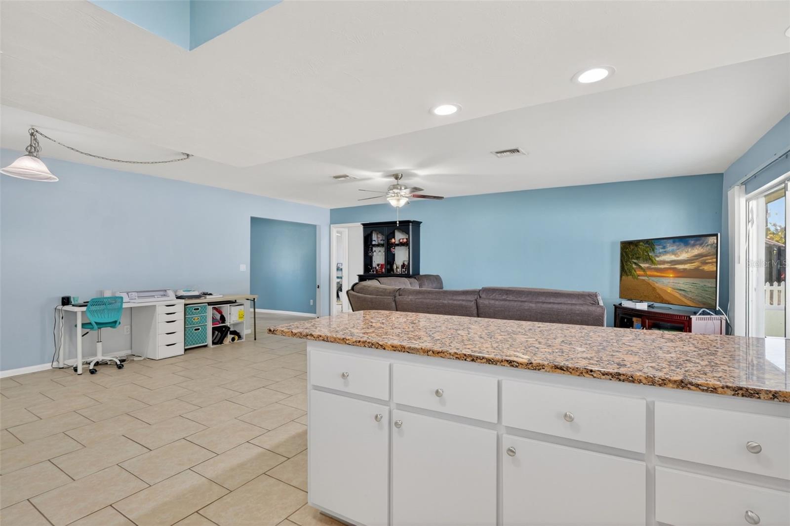 1305 SE 37TH TER, CAPE CORAL, FL, 33904