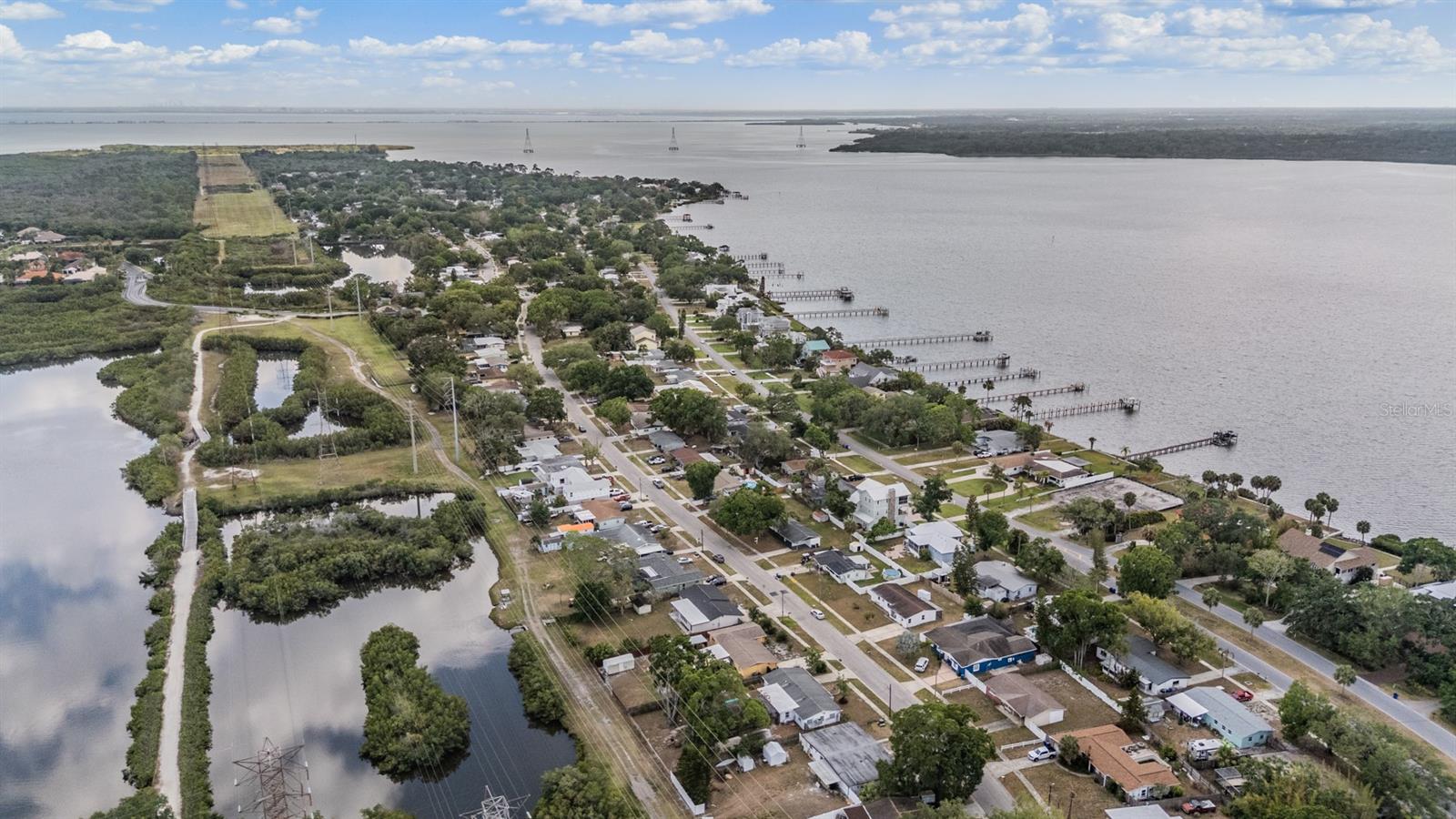 307 COUNTRY CLUB DR, OLDSMAR, FL, 34677