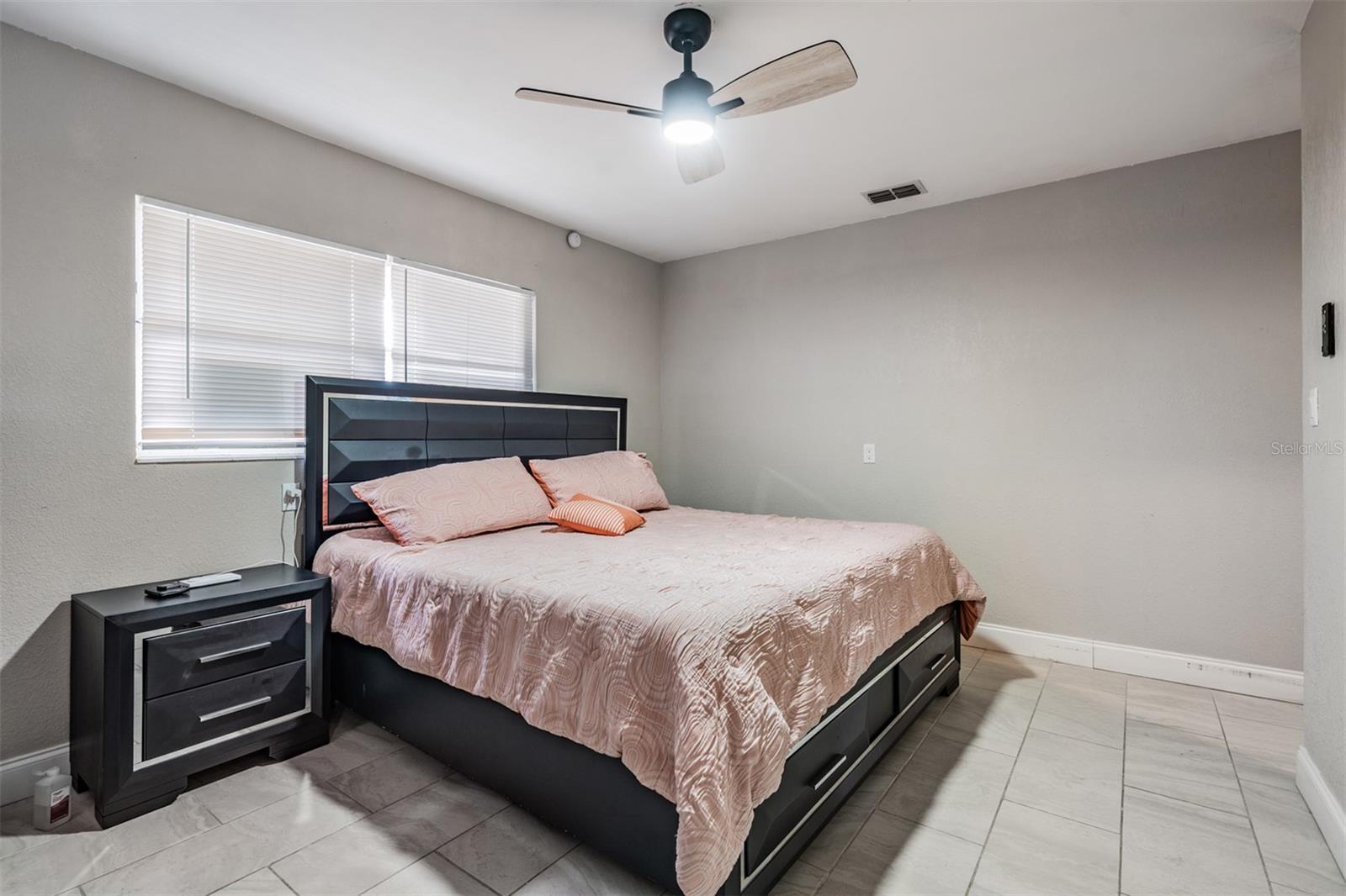 307 COUNTRY CLUB DR, OLDSMAR, FL, 34677