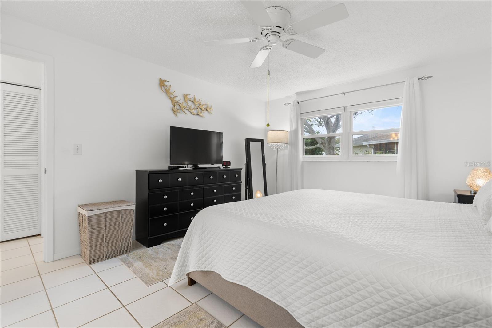 3143 37TH LN S #B, ST PETERSBURG, FL, 33711