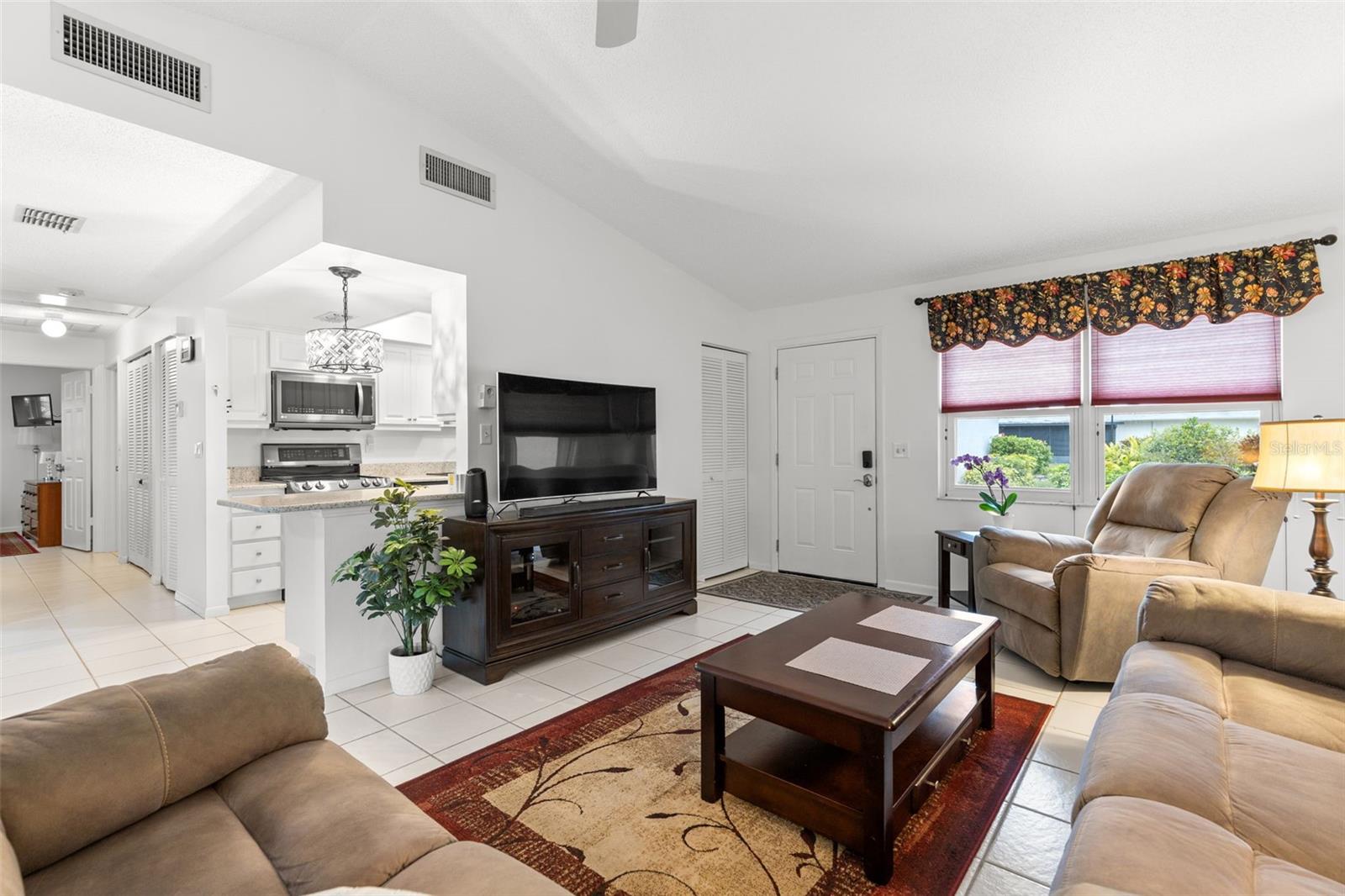 3143 37TH LN S #B, ST PETERSBURG, FL, 33711