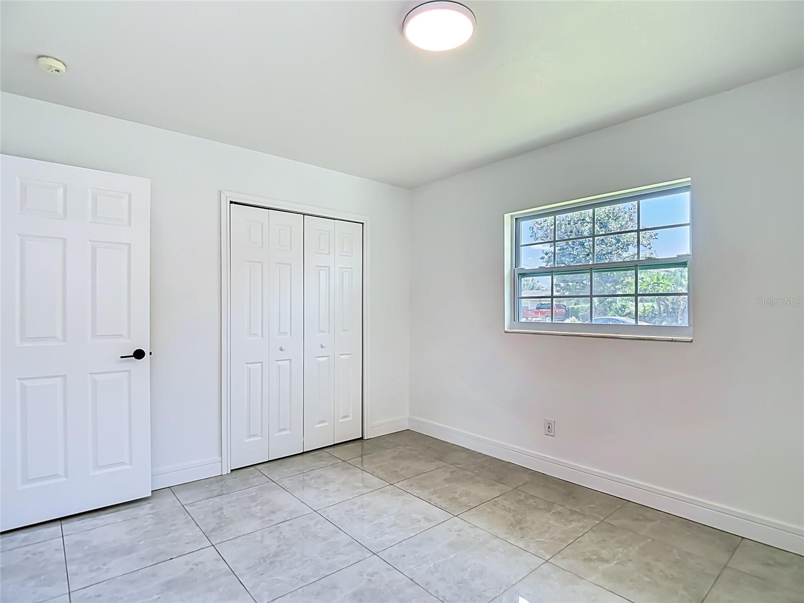 8639 MAY CIR, TAMPA, FL, 33614