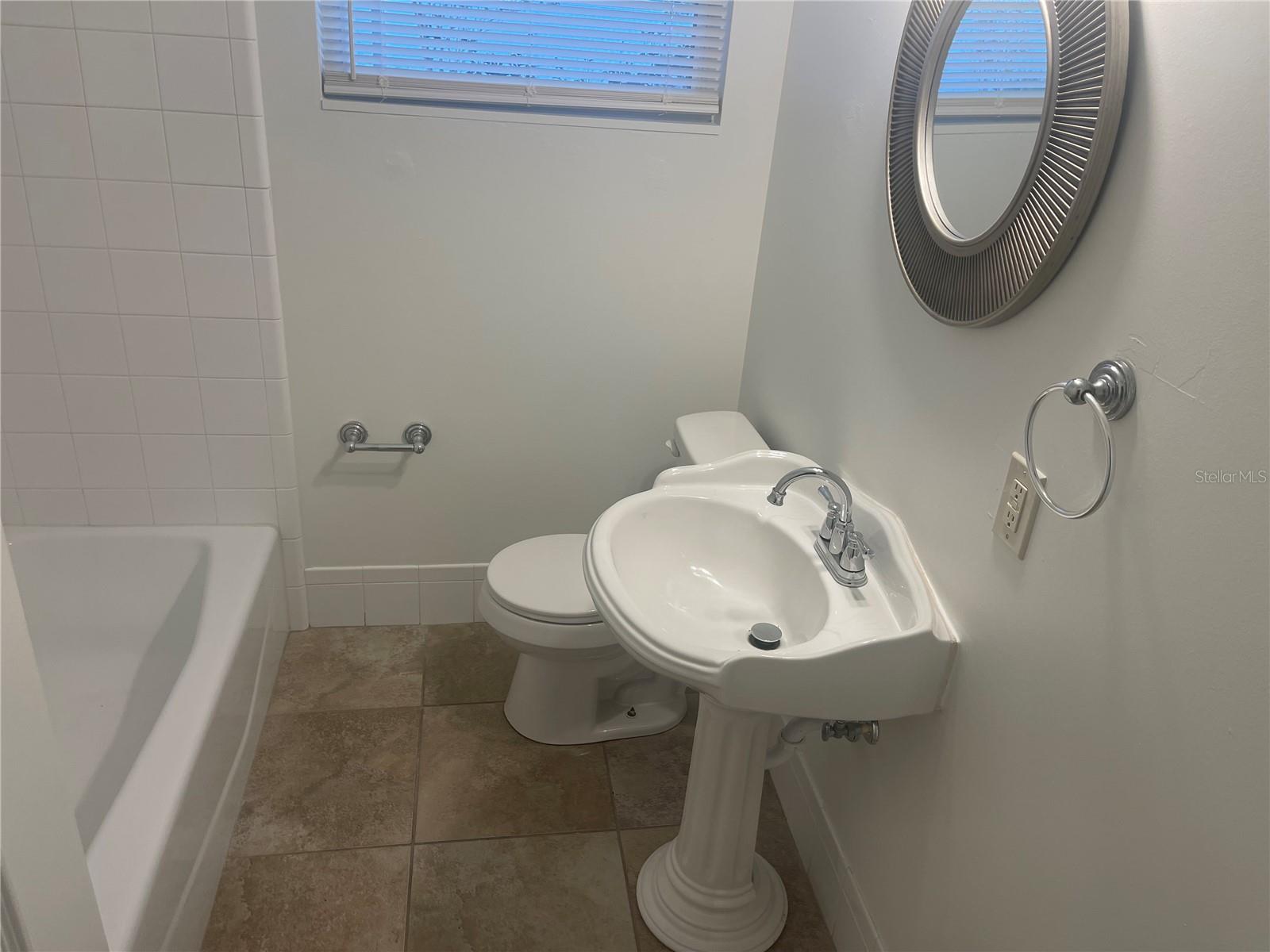 3712 W WALLACE AVE, TAMPA, FL, 33611