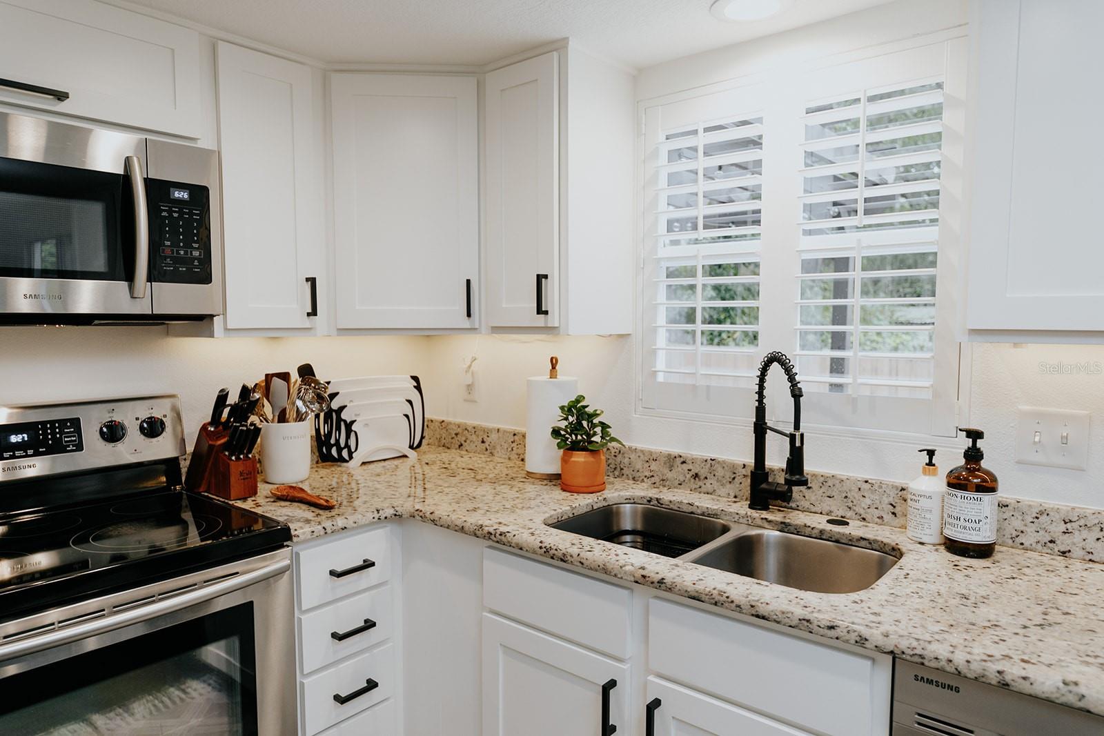 2472 TEMPLE ST, SARASOTA, FL, 34239