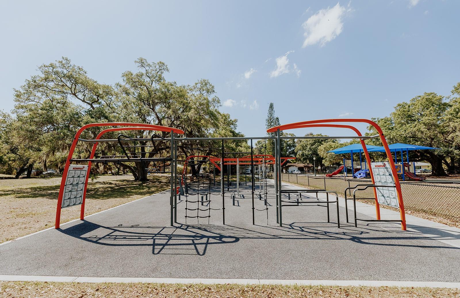 2472 TEMPLE ST, SARASOTA, FL, 34239